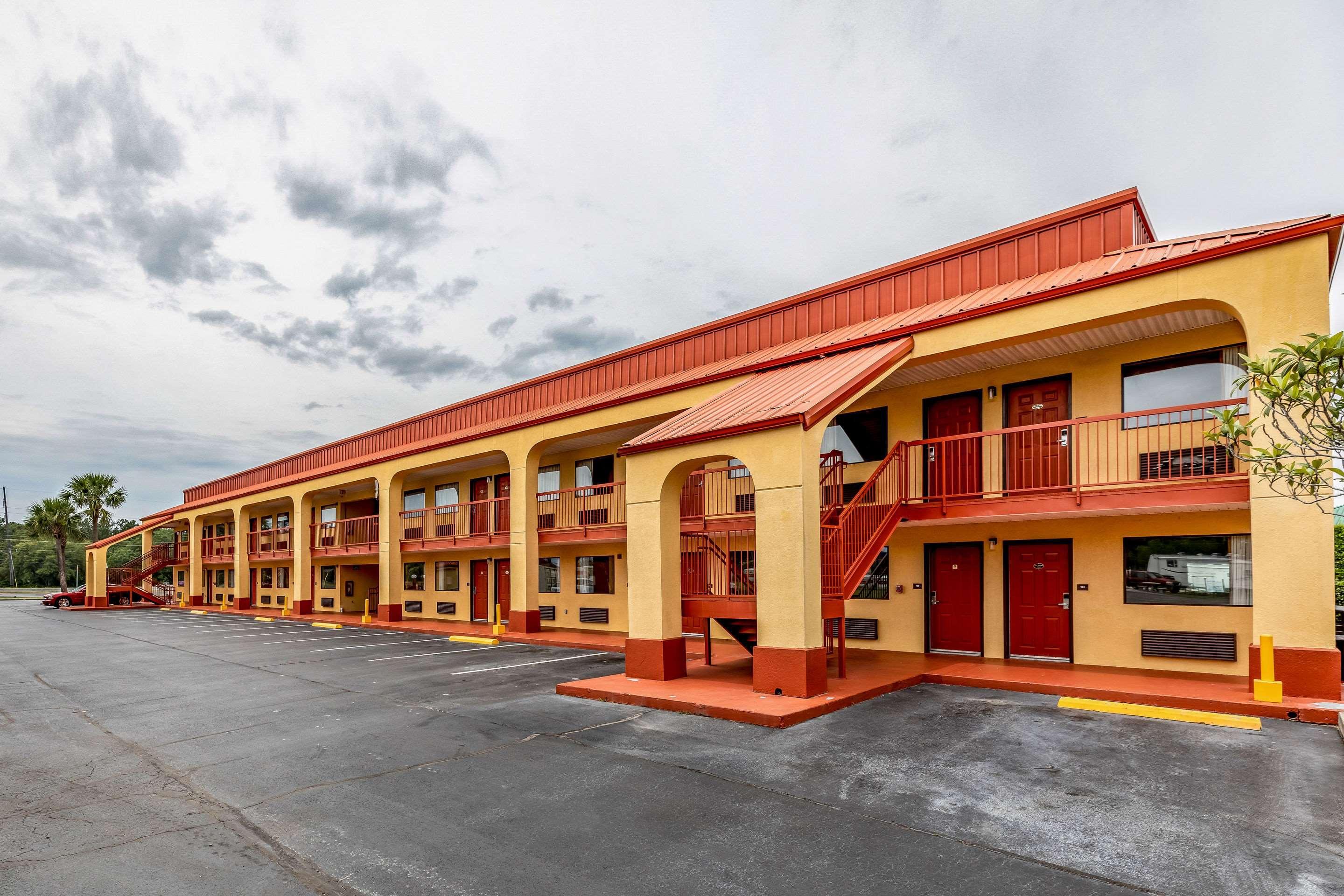 Econo Lodge Кингсленд Экстерьер фото